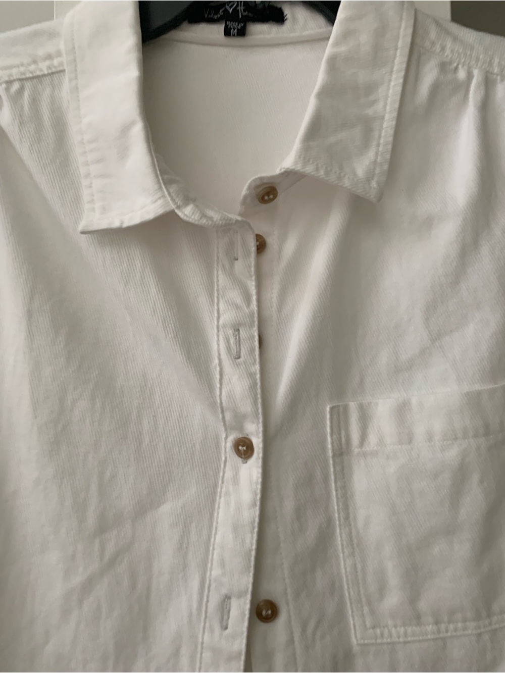 Velvet Heart White Button-Up Shirt - Picture 2 of 9